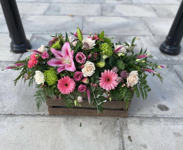 Seasonal mix coffin spray