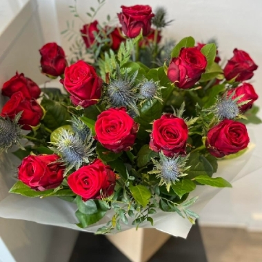 18 Red Roses